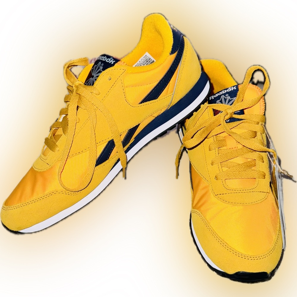 Reebok Classic AZ Running Course Sneakers – Yellow Men’s 10 – NIB